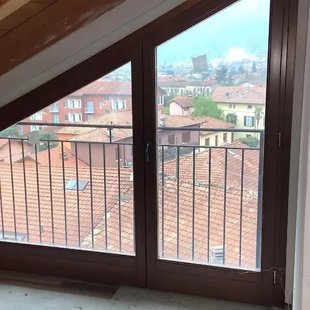 Window On The * Gravedona