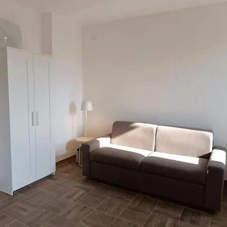 Apartman Window On The *